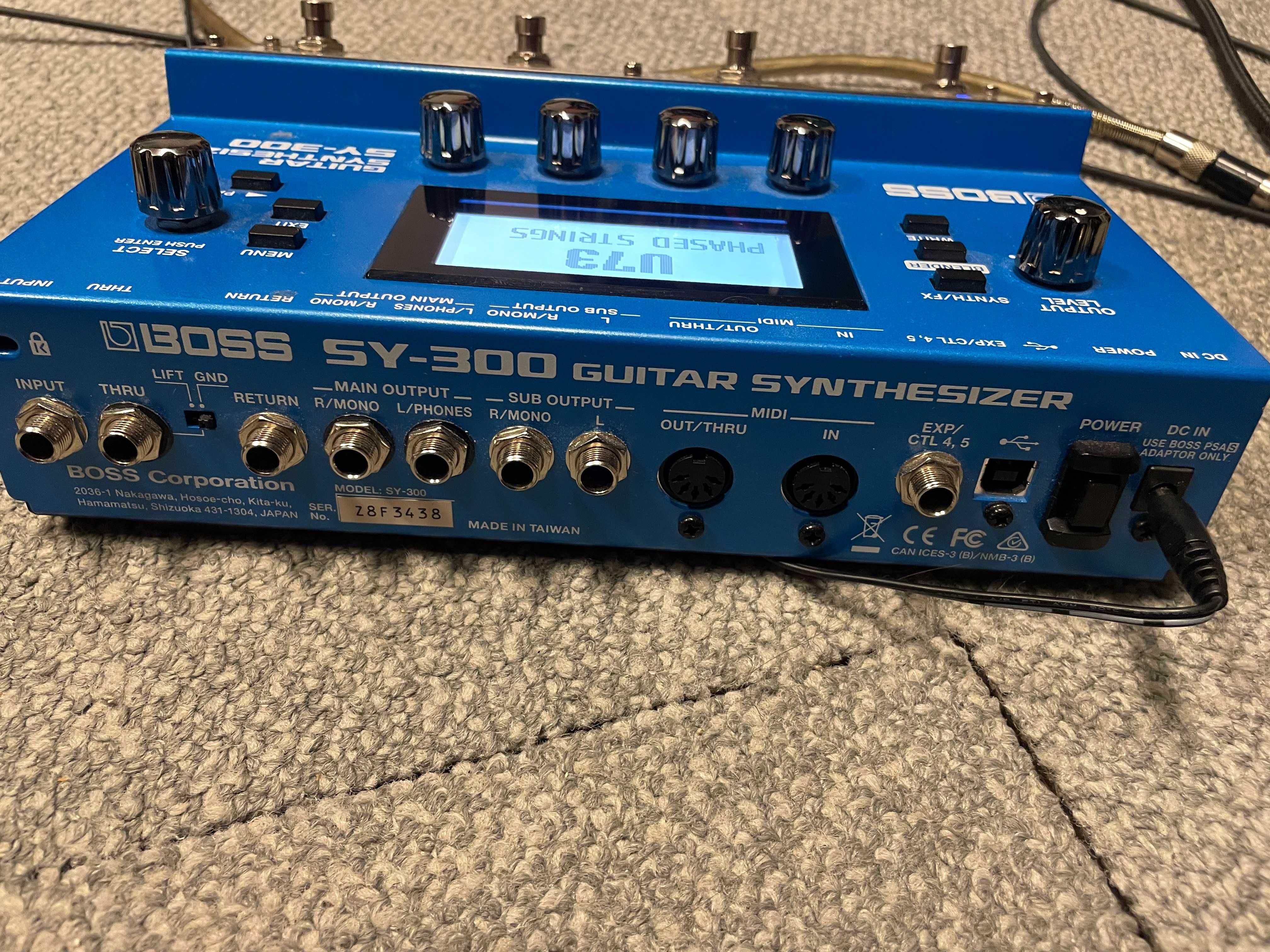 Syntezator gitarowy Boss SY-300