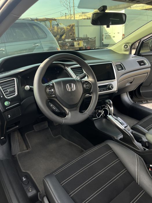 Honda Civic 2013 coupe-B 1.8 AT Э торг