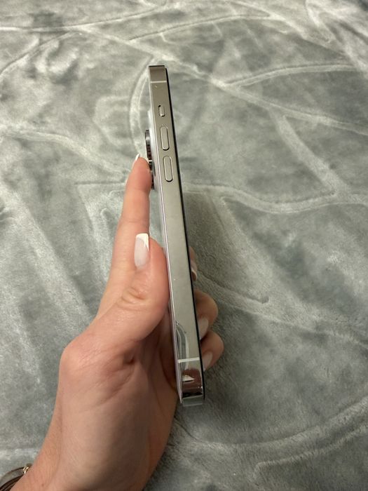 Iphone 14 pro 512 g (в подарунок 6 чохлів )