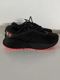 Buty do biegania Under Armour Damskie Ua W Hovr Mega Warm Czarne