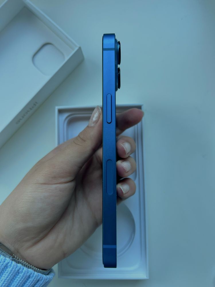 iPhone 13 128GB Azul