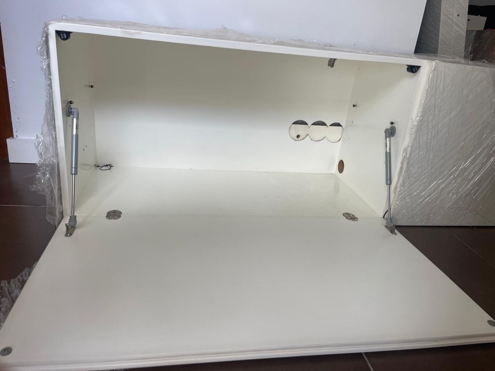 Aparador de Sala com duas aberturas