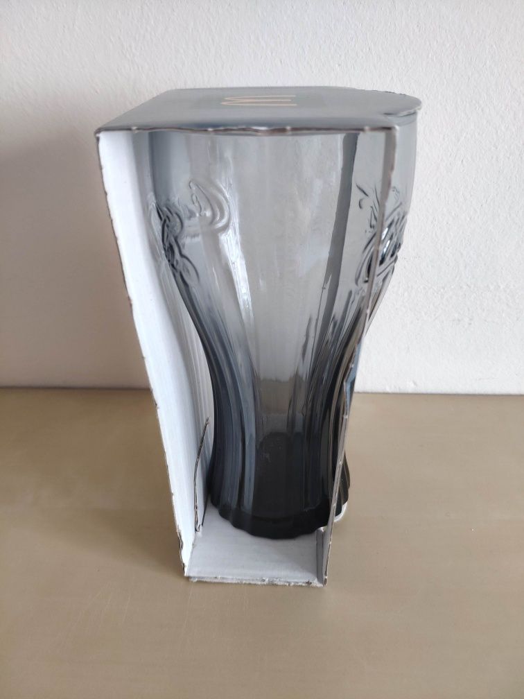 Kolekcjonerska szklanka Coca Cola z 2023r.
