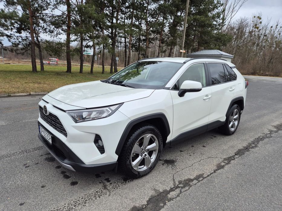 Toyota RAV4 REZERWACJA Toyota RAV4 2.0 Comfort 4x2