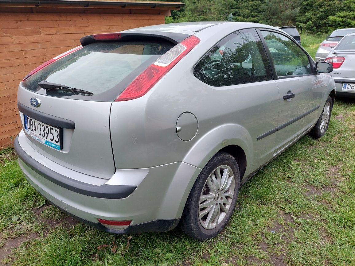 Ford Focus benzyna 2006. Sprawna klimatyzacja 170tys km