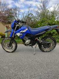 Cross Yamaha XT 125x