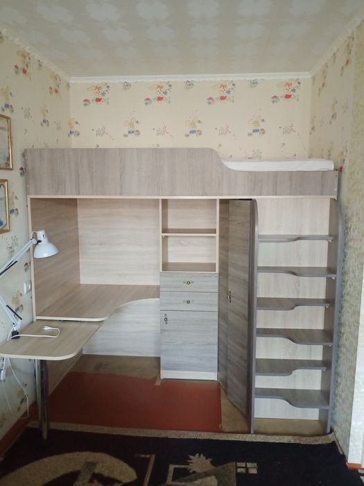 Продам ліжко - горищє.