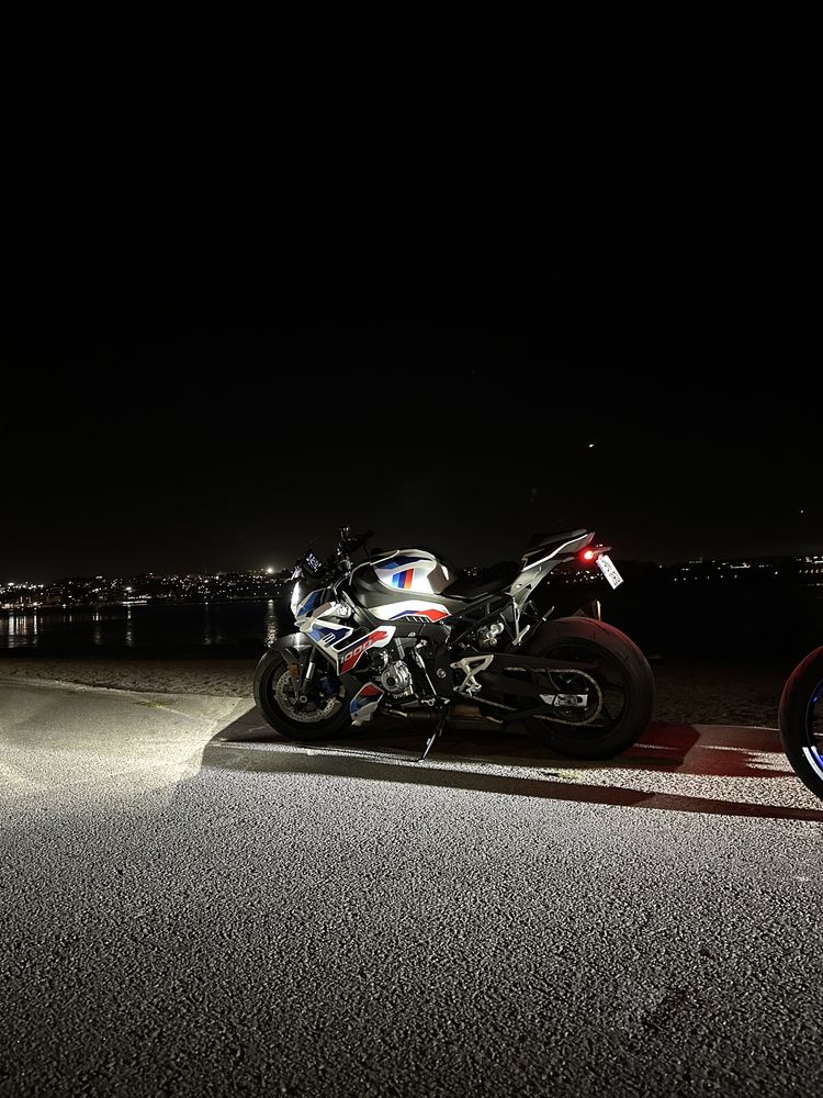 Bmw M1000R 08/2024