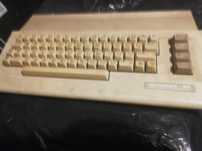 Klawiatura commodore 64 i reszta