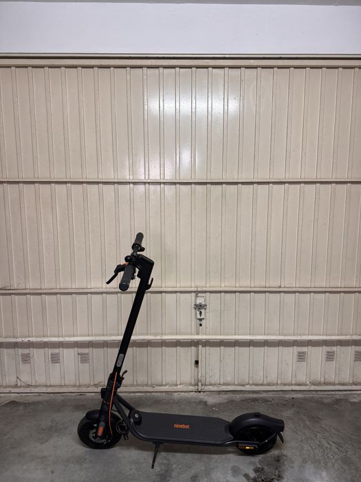 Trotinete elétrica Segway Ninebot F2 pro