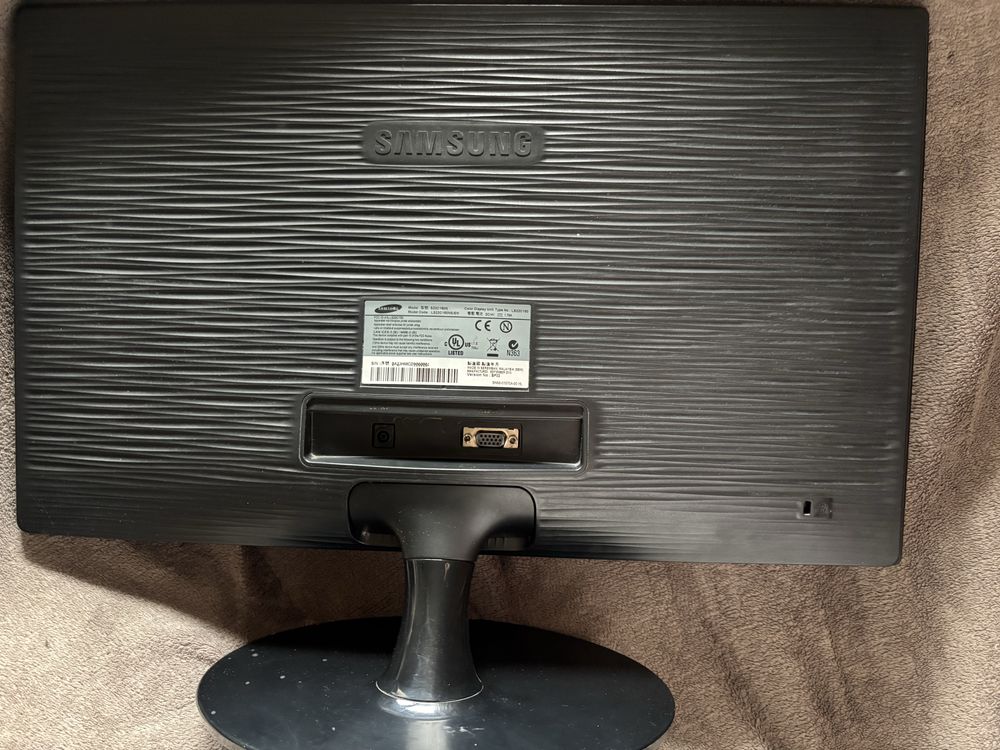 Monitor Samsung LS22C150NS/EN