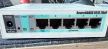 Router Mikrotik 951
