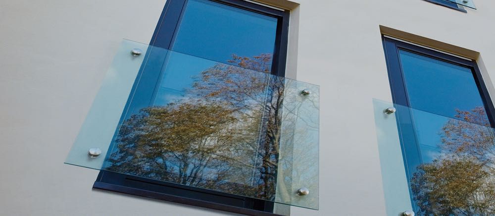 Balustrada okienna balkon francuski szklany portfenetr rzygownik