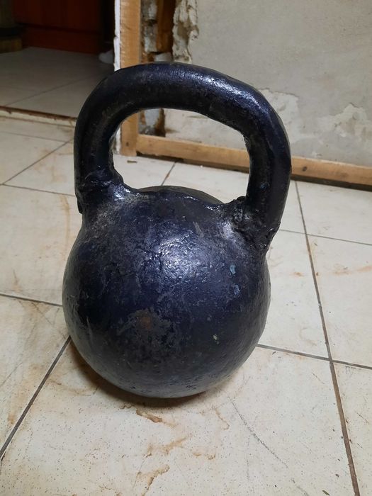 Продам гирі 24, 32 кг