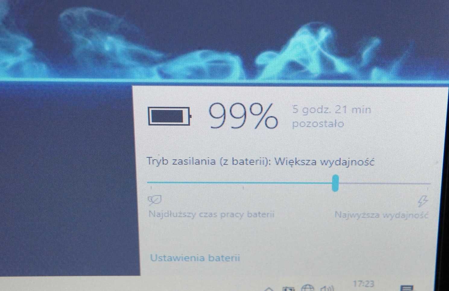 Laptop DELL 17 cali, Intel i7, Radeon R5 4GB, SSD, podświetlenie