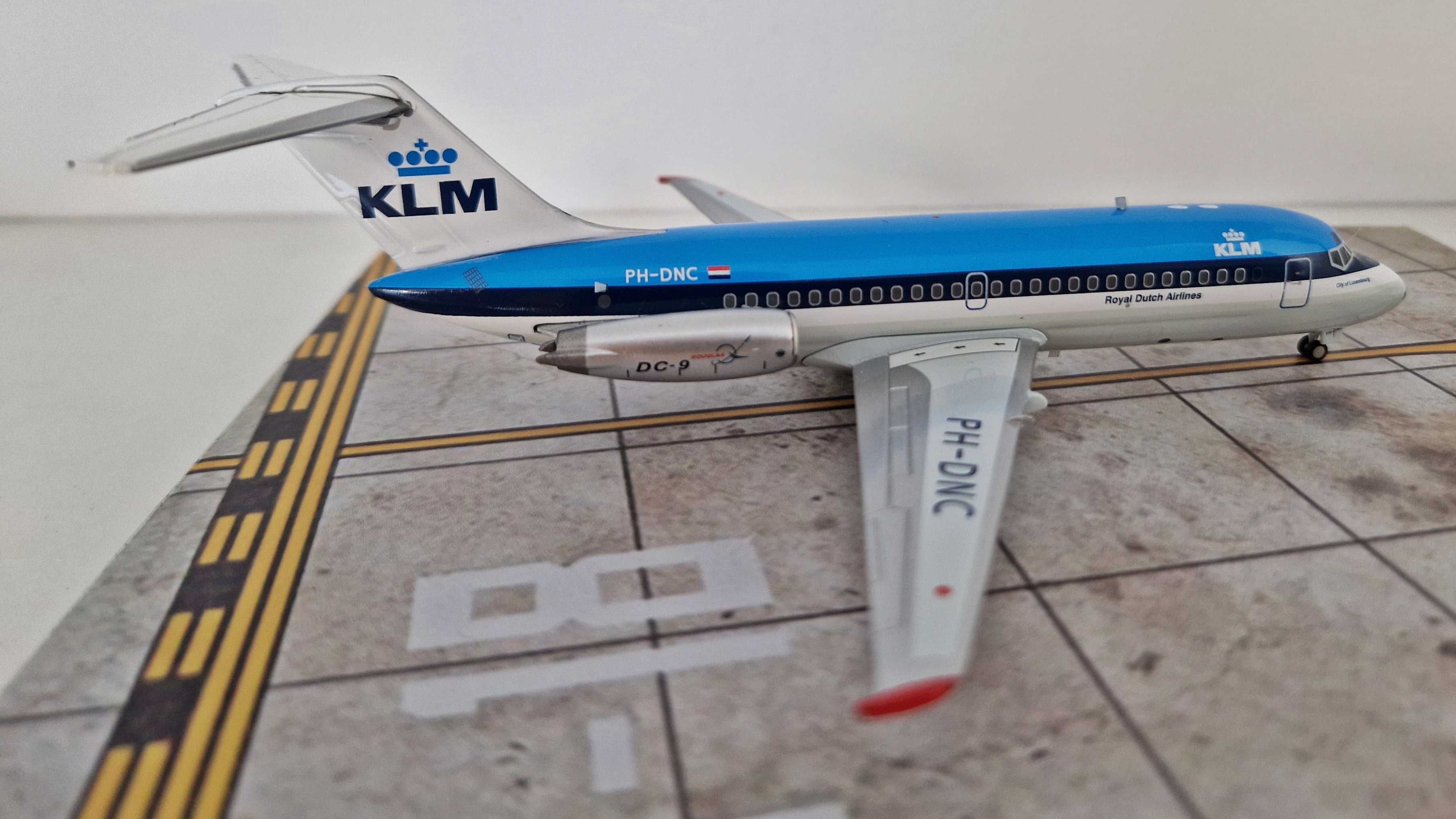 DC-9-15 KLM PH-DNC - JC Wings skala 1:200 - metalowy model samolotu