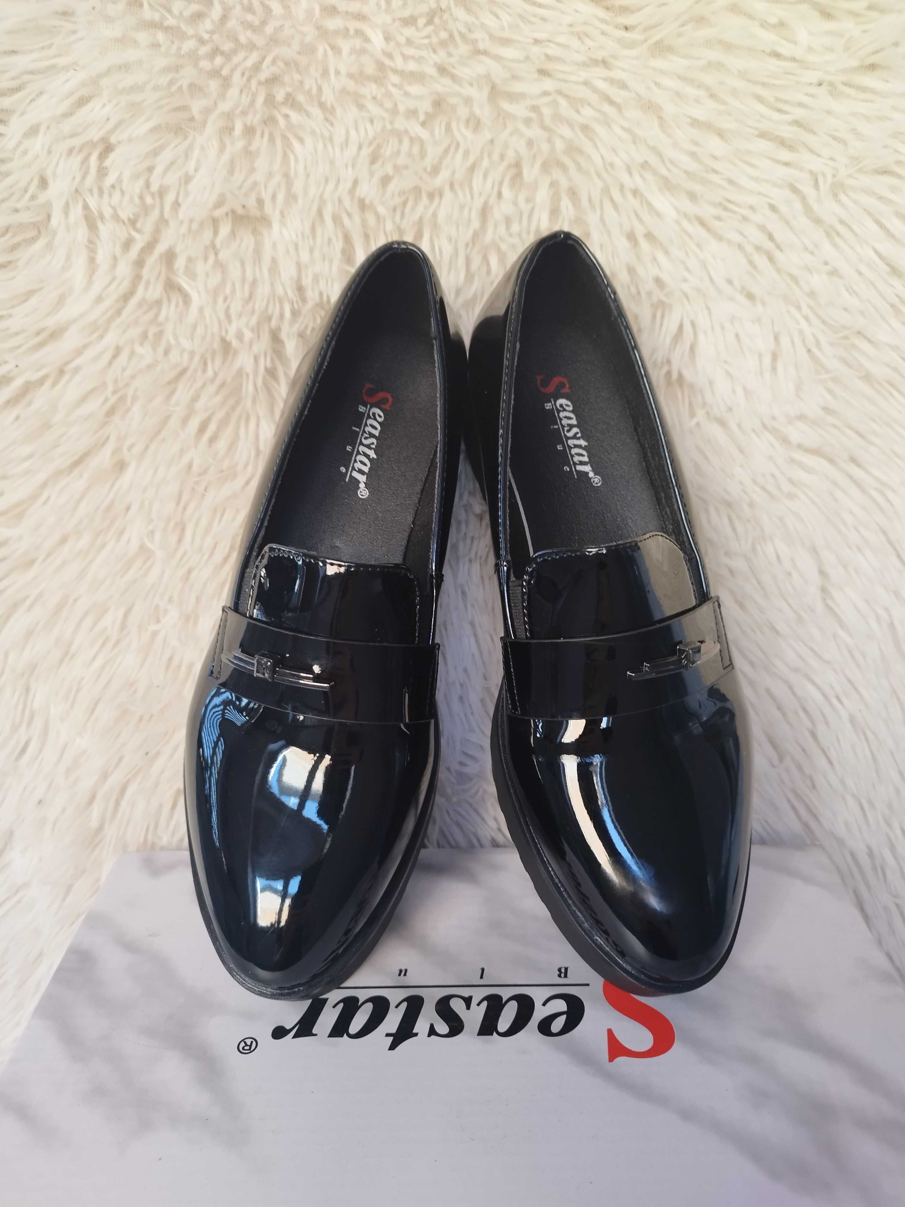 Mokasyny damskie lakierowane 39 NOWE