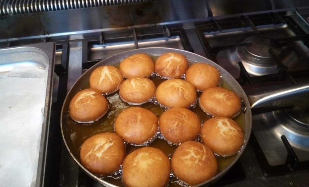 Ręcznie robione pierogi, uszka, krokiety, gołąbki, ciasta, catering