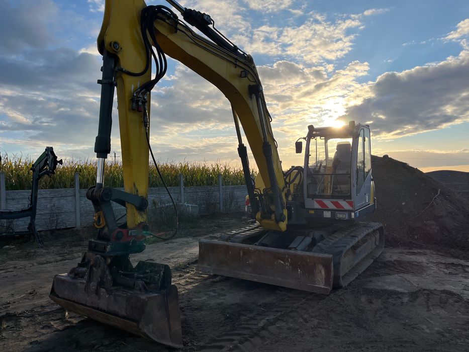 Neuson 12002rd Komatsu pc88 Kubota JCB l zamiana ładowarka