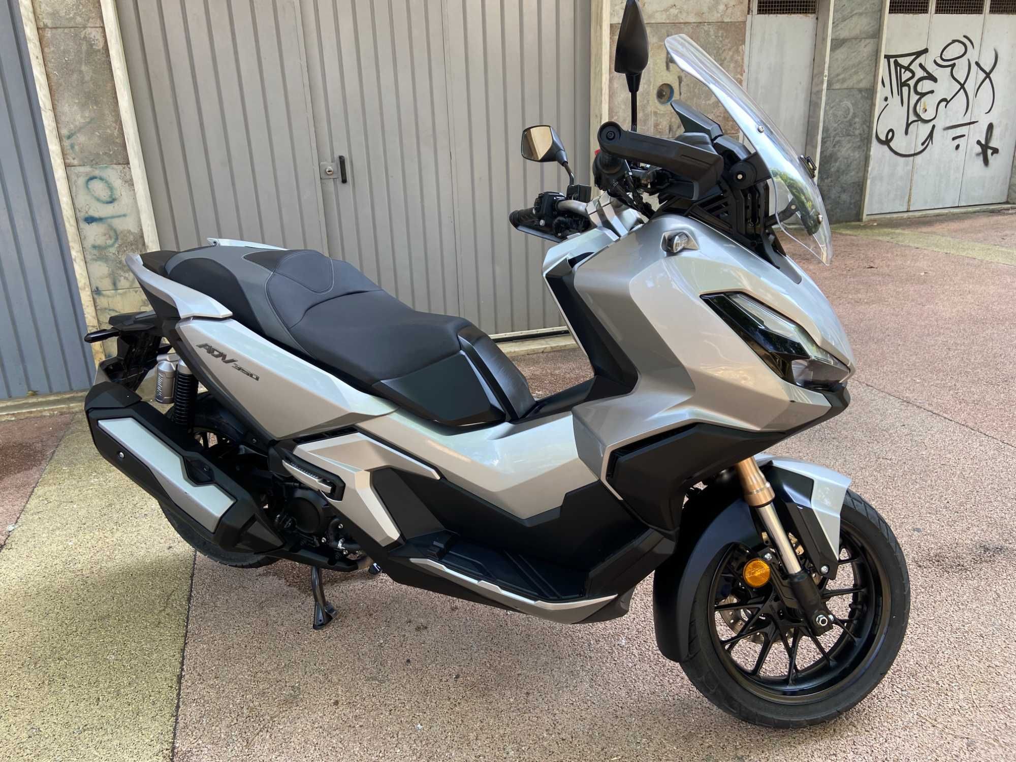 Honda ADV 350 nacional