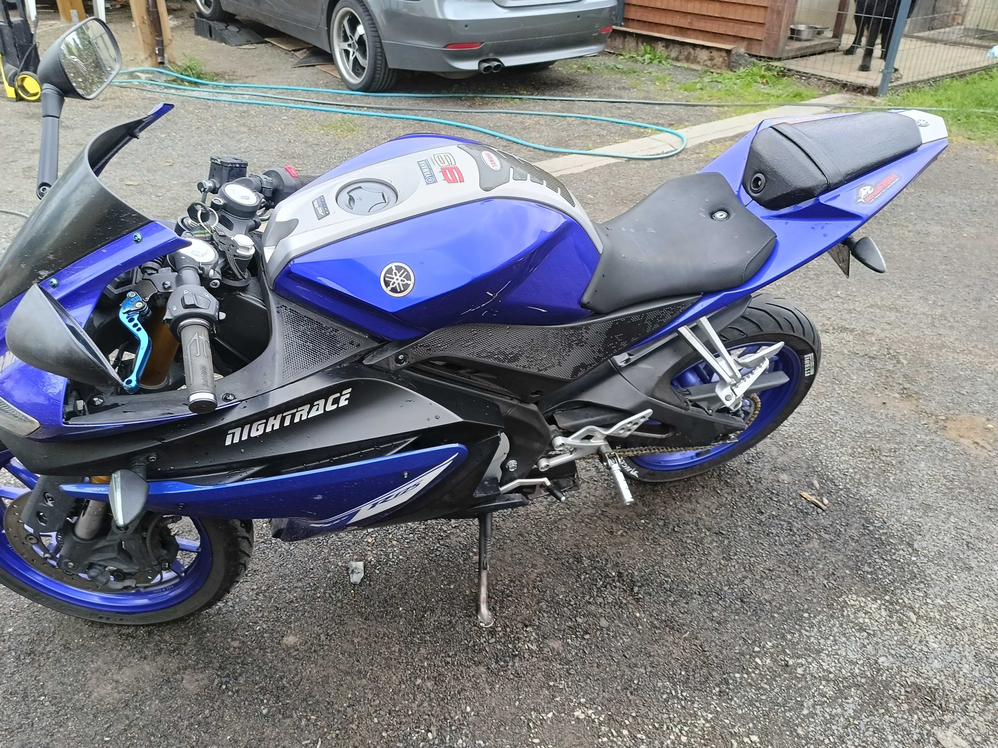 Motocykl Yamaha YZF R125