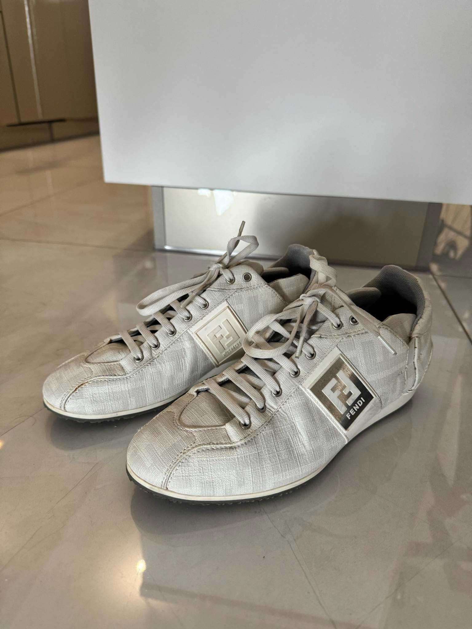 buty damskie Fendi Zucca Monogram Shoes White Cream r.38