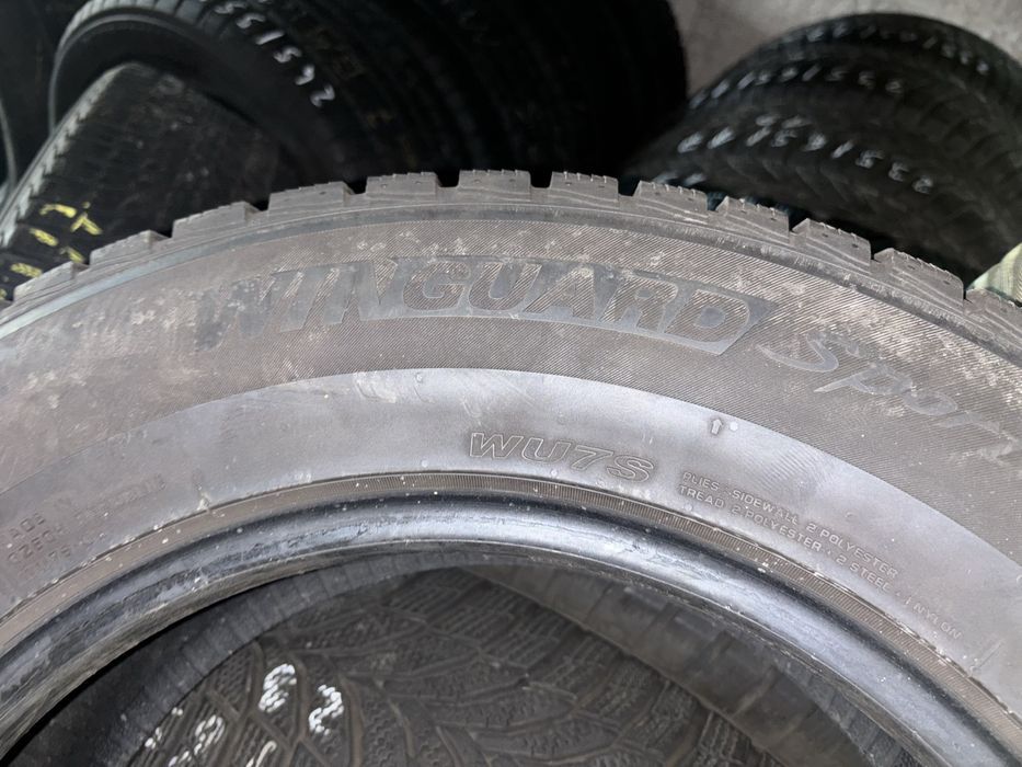 Opony zimowe 235/65/17 NEXEN WINGUARD 2 szt