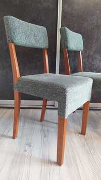 Krzesła z drewna z tapicerką - 4 szt.