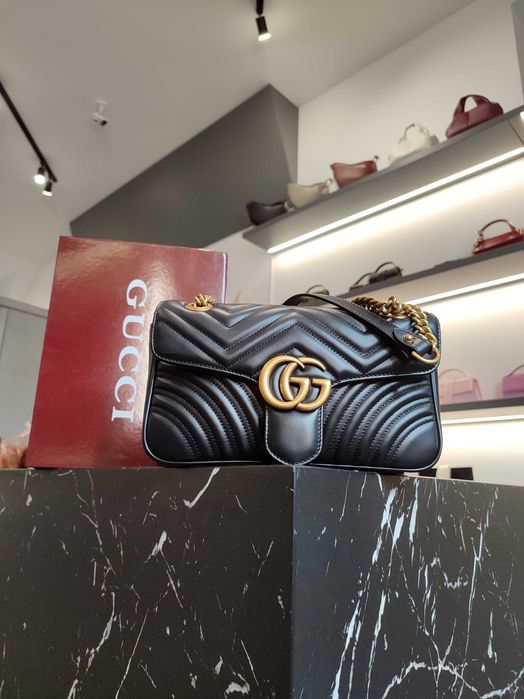 Сумка Gucci GG Marmont Small Shoulder Bag in Black With Heart
