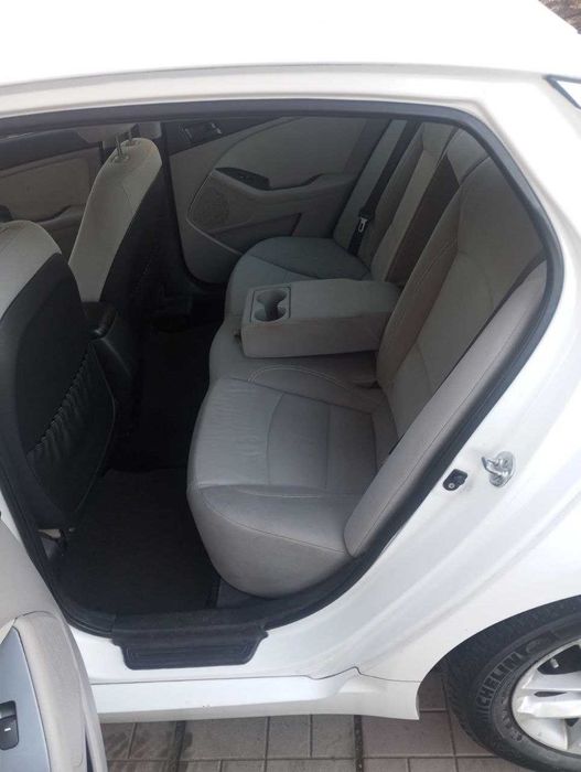 Продам KIA Optima 2013 року