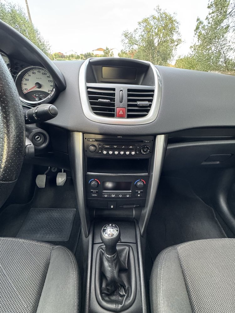 Peugeot 207 1.4 hdi