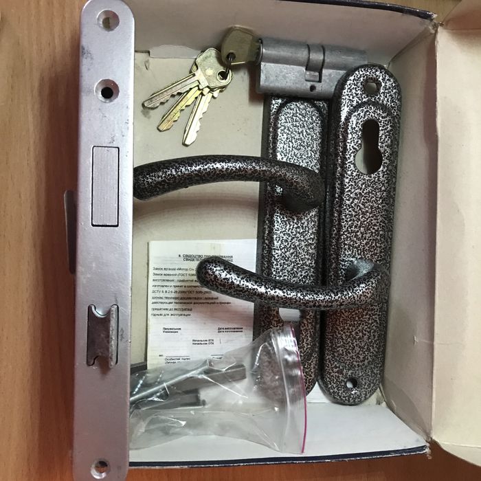 Замок врізний Мотор січ F6B.