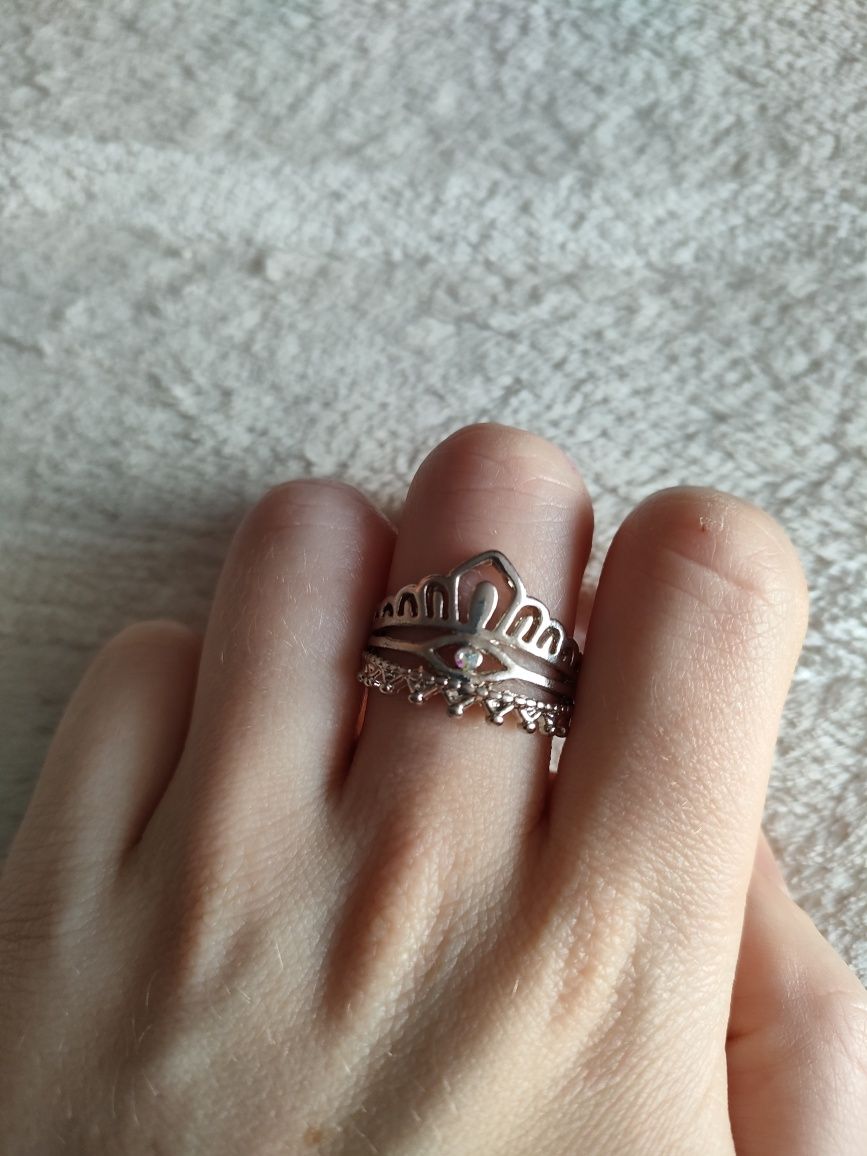 Duży pierścionek korona pierścionek w kształcie korony crown ring