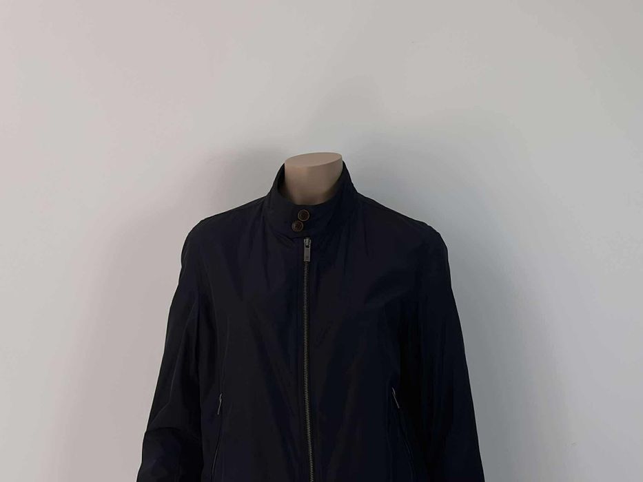 Massimo Dutti bomberka kurtka damska M
rozmiar M
kolor:grafit 
Stan:id