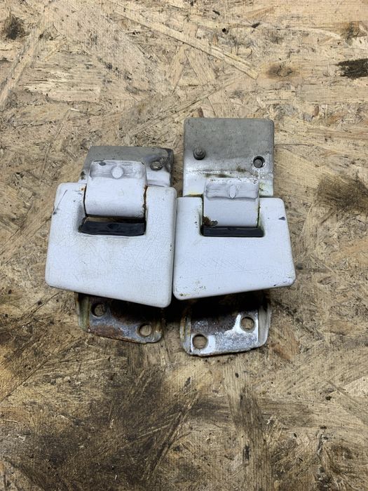 Завіси дверей петли верх vito віто вито 638 2.2cdi 2.3 розпашонка шрот