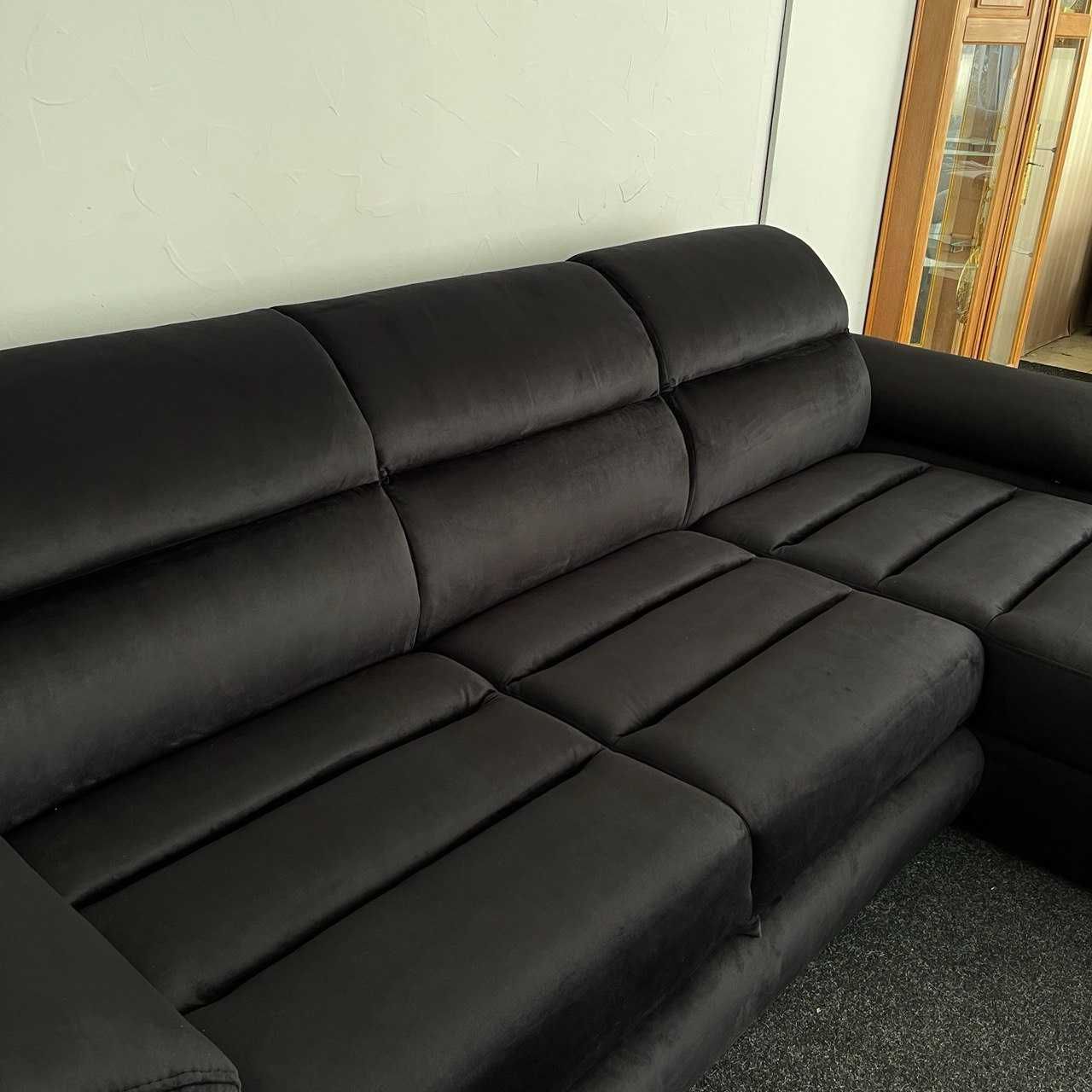 Новий диван «Бестселер»