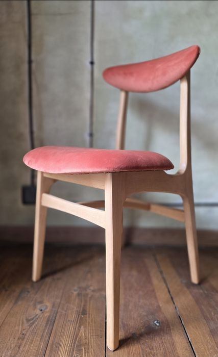 Krzesło R.Hałas 200-190 PRL Designe