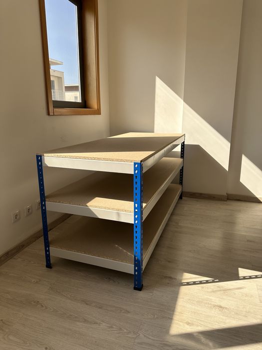 Mesa de Armazém