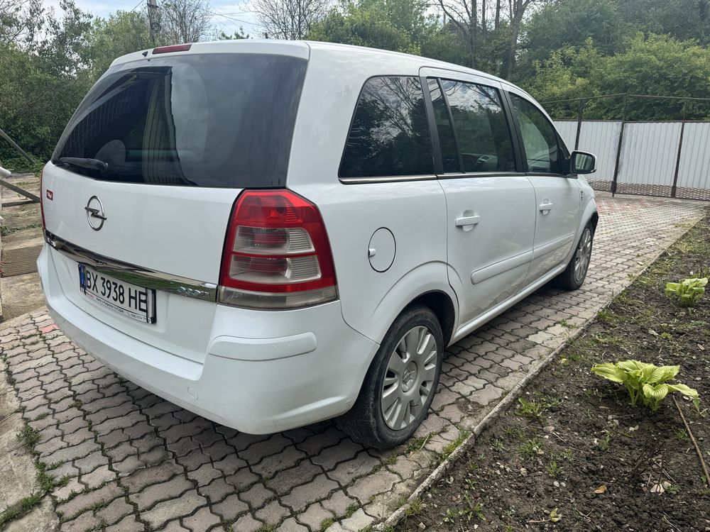 Opel Zafira B 1.7 cdti