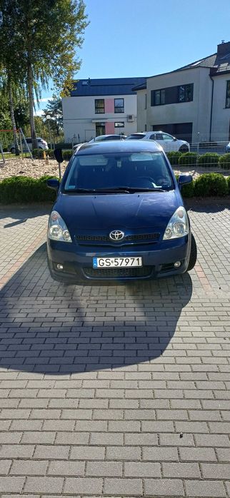Toyota Corolla Verso D-4D 2.0
