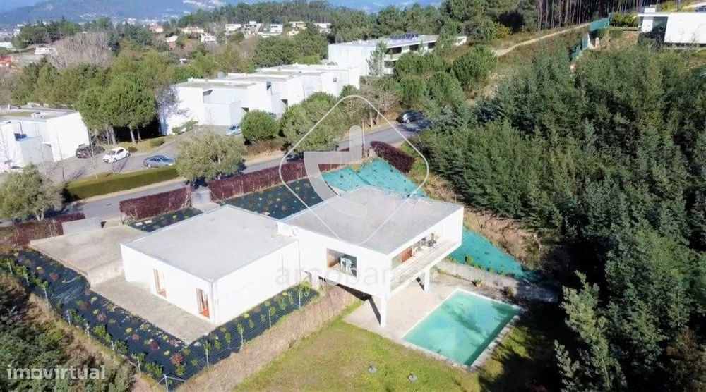 Moradia T3 c/piscina Campo Golfe em Ponte de Lima