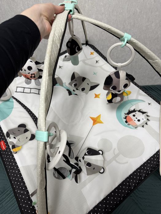 Дитячий розвиваючий килимок  Tiny Love