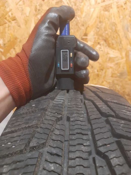 Комплект Nokian Nordman RS2 185/60 R15 88R XL Б/У 8 мм