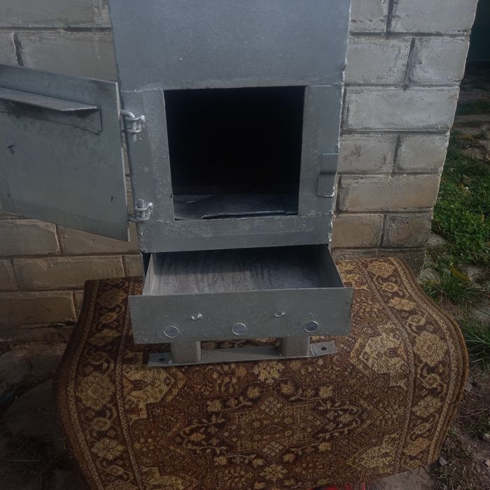 Продам печь "буржуйка"в идеале
