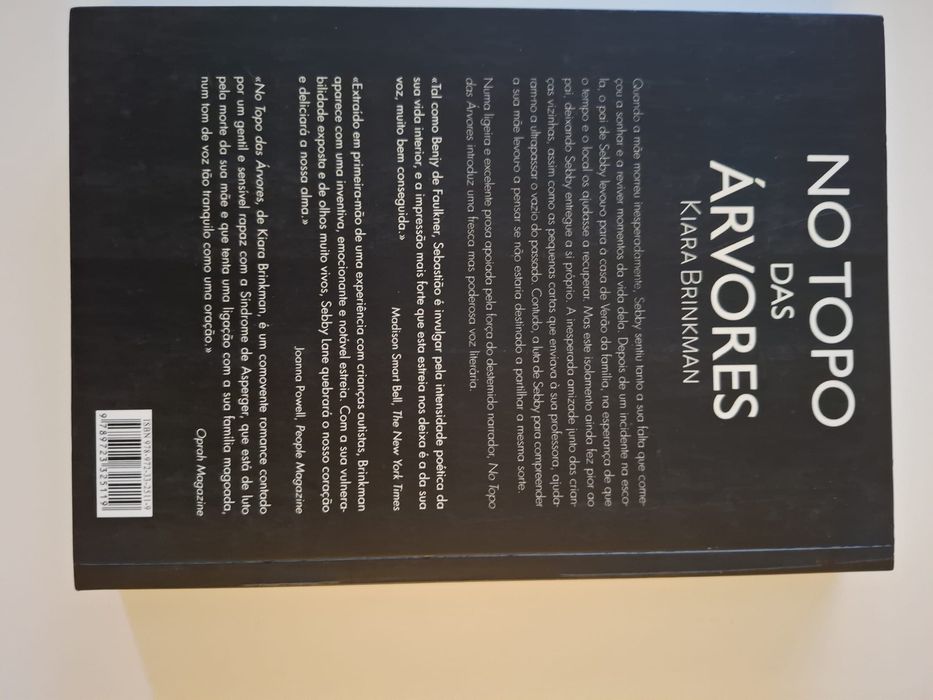 Livros de diferentes géneros