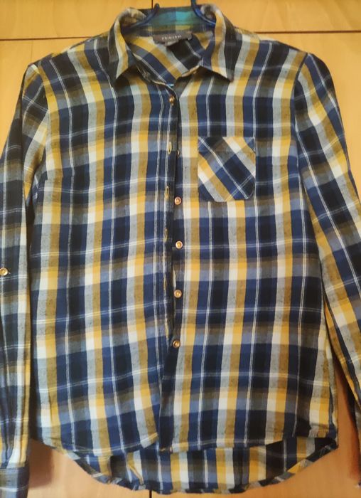 Camisa aos quadrados