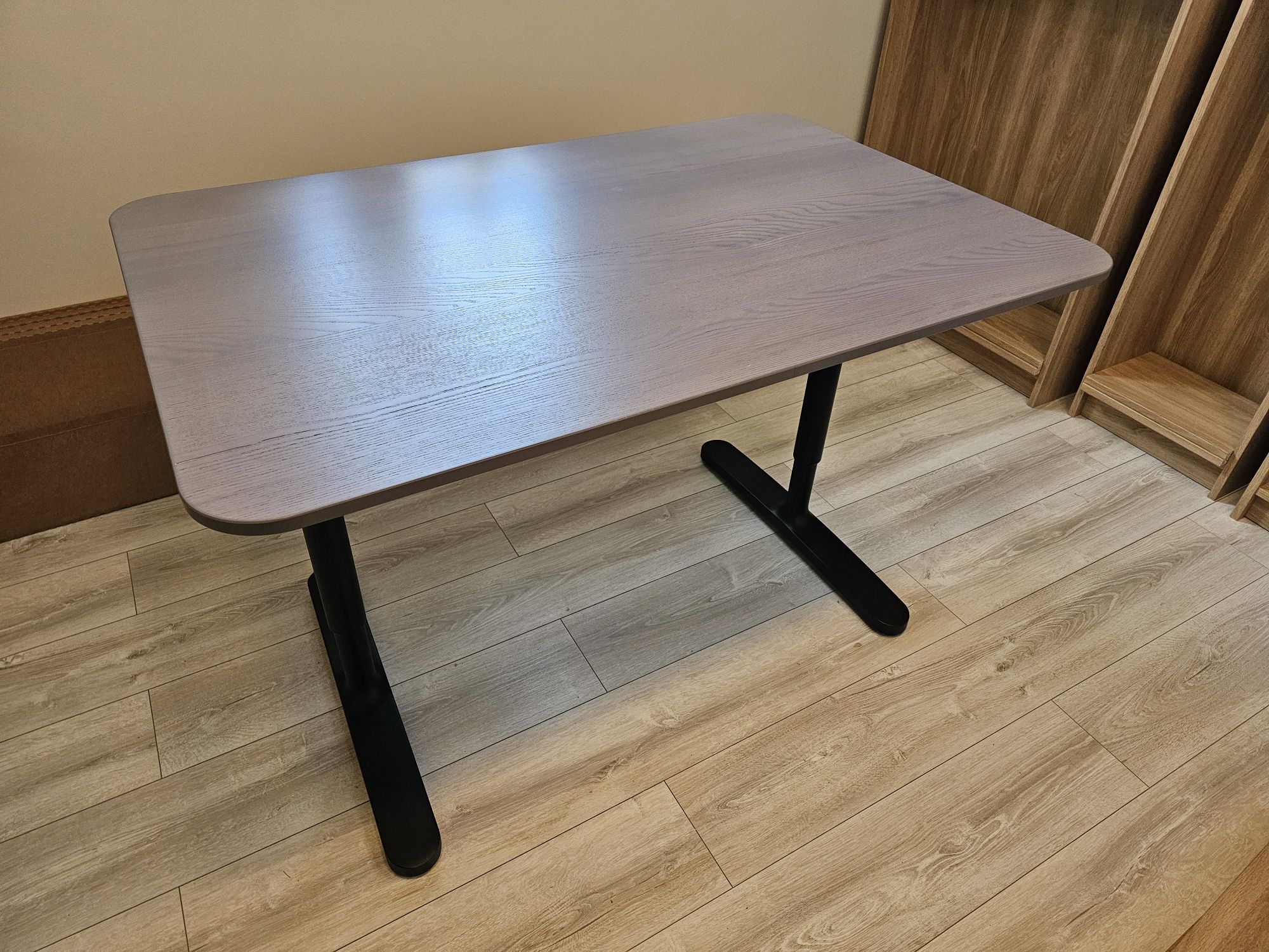 Biurko Ikea Bekant