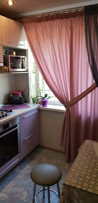 СДАМ! Современная комната девушке пр.Слобожанский