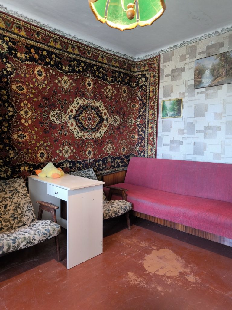 1 кім. квартира в тихому центрі