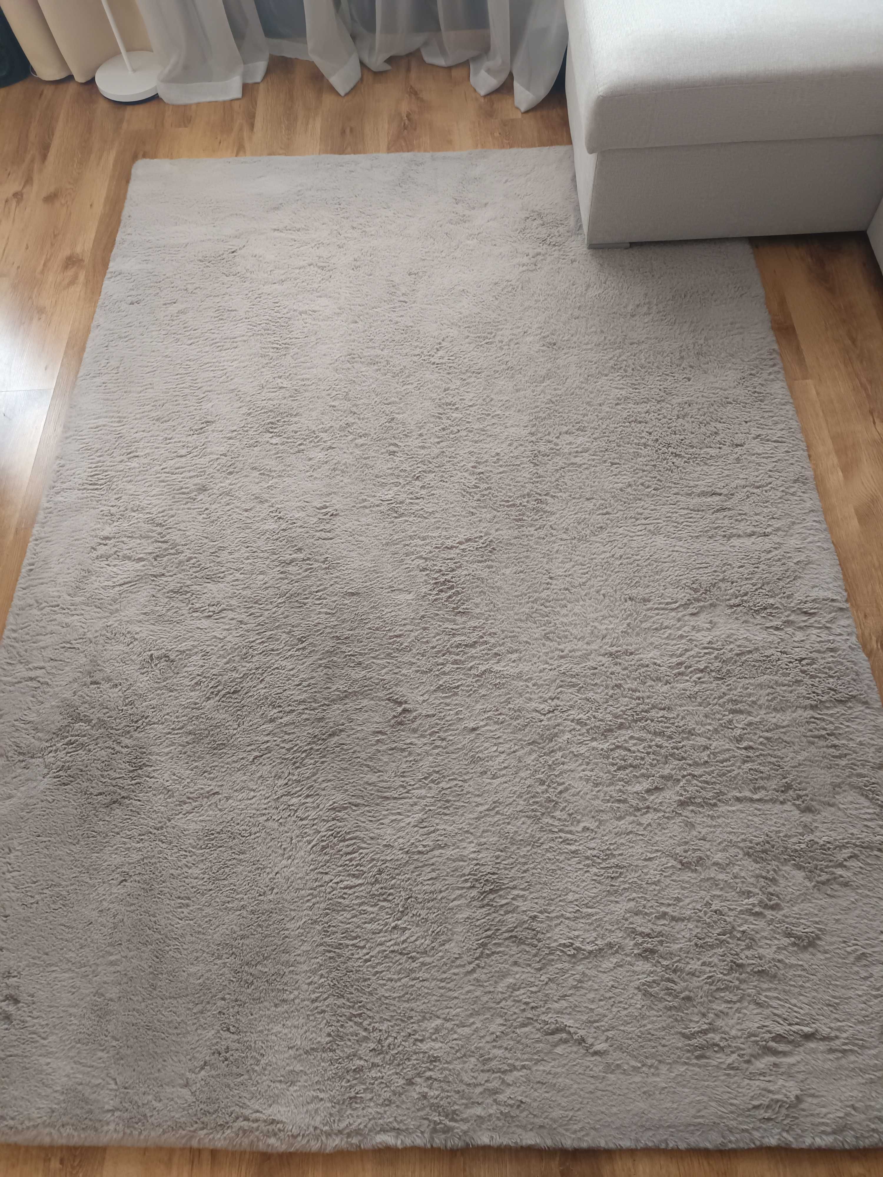 Sprzedam dywan 160x230 pudrowy róż